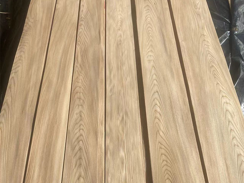 Crown cut natural elm wood veneer