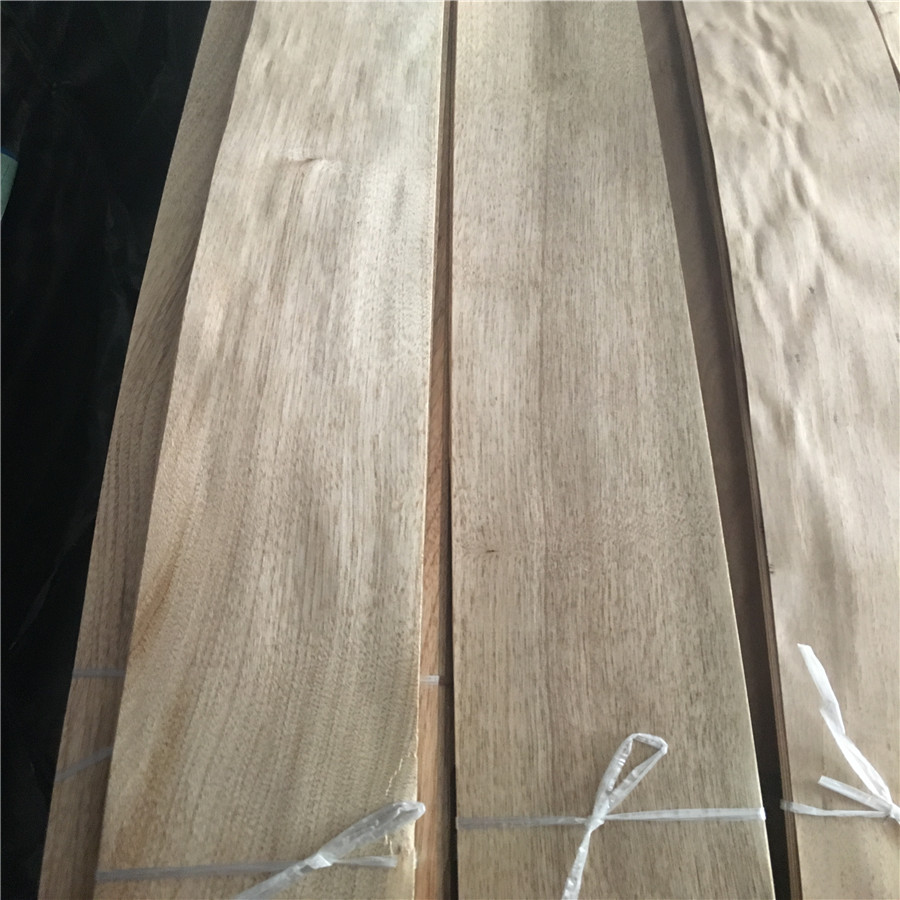 Quarter cut Chinese walnut wood veneer for furniture